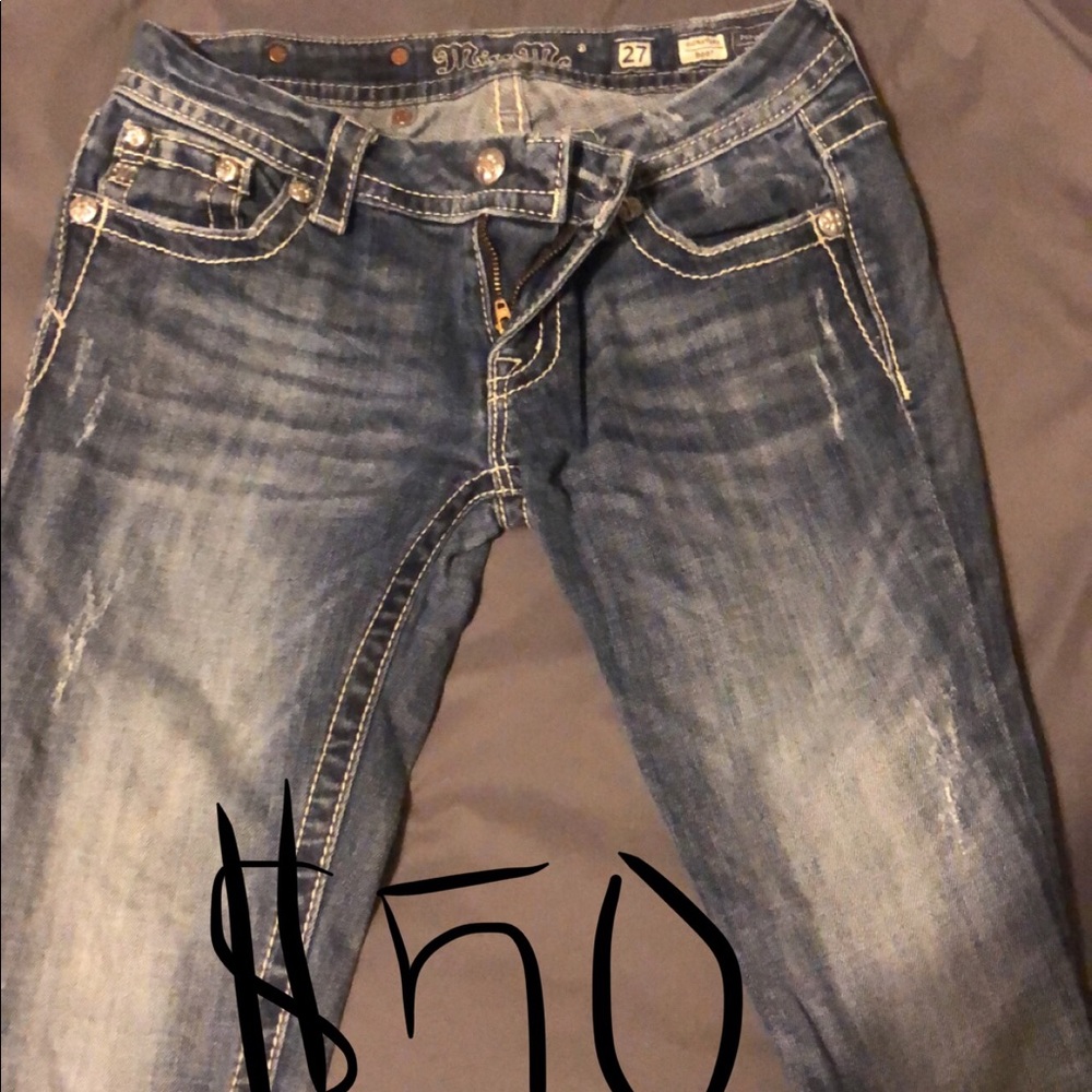 Miss me jeans and buckle